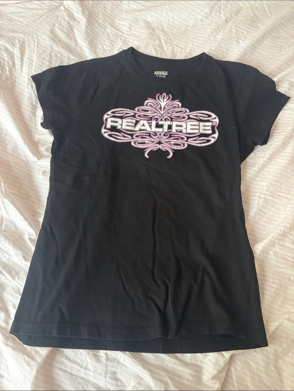Y2K Vintage Realtree Black Short Sleeve Tee with Pink-Accent Logo